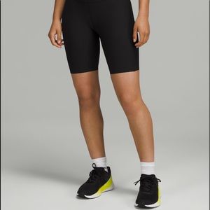 LULULEMON Base Pace High-Rise
Short 8" *Ribbed Nulux